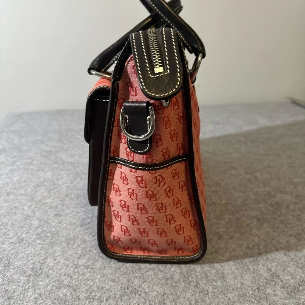 Vtg Dooney & Bourke Red Signature Anniver Double Pocket Leather Trim Coin Sachel